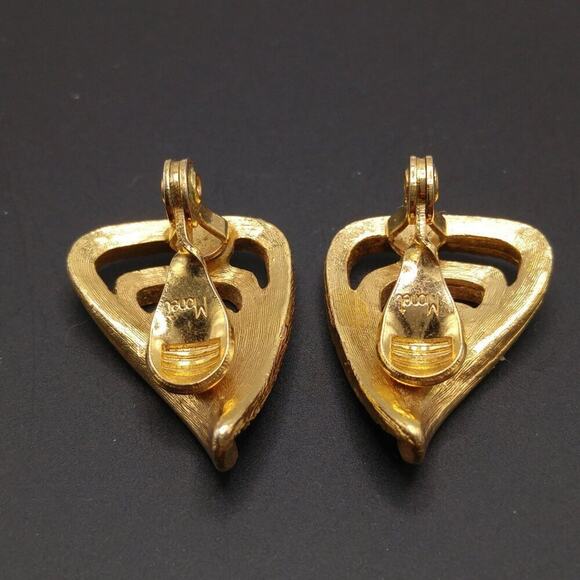 Vintage Monet Gold Plated Clip-on Earrings, Easy Close Clasps - Picture 2 of 8